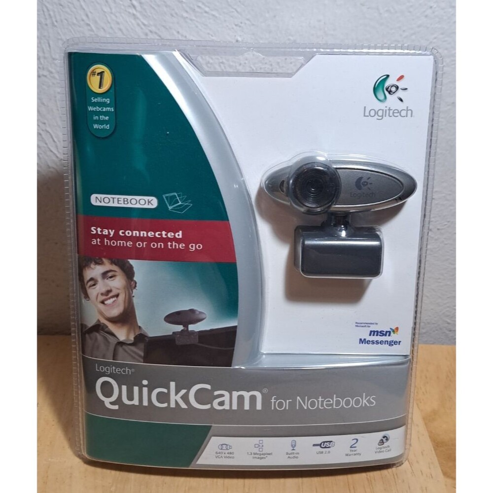 BRAND NEW SEALED Logitech QuickCam for Notebooks Webcam Laptop Skype 961404-0403